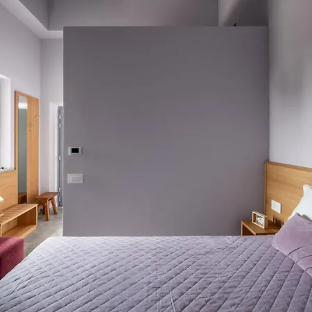 B&B Sarmassa 나르졸레